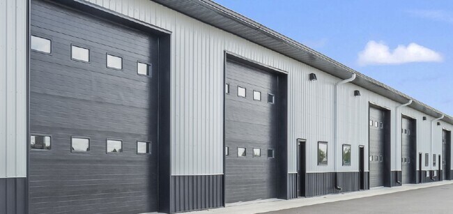 Plus de détails pour 1106 S 34th St, Norfolk, NE - Local d'activités à louer