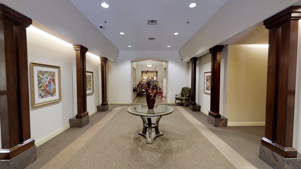 36 S 9th St, Minneapolis, MN for sale - Matterport 3D Scan - Image 2 of 50