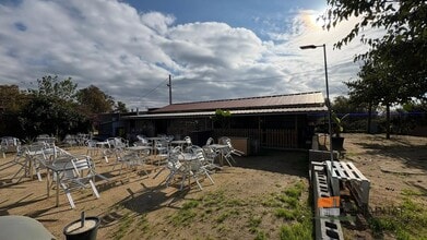 Retail in Vilassar de Mar, Barcelona for lease Interior Photo- Image 2 of 13