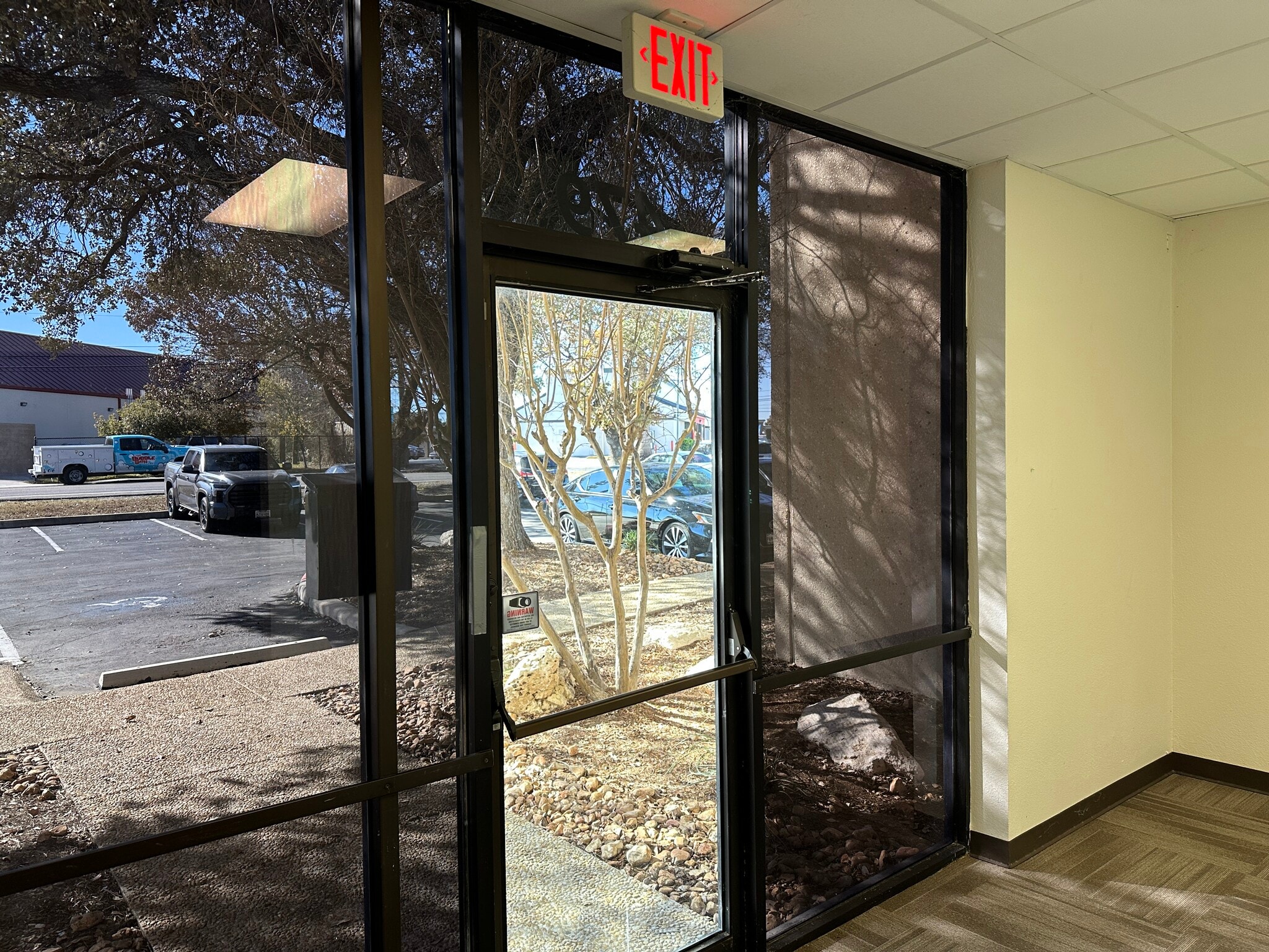 459-599 Spencer Ln, San Antonio, TX for lease Interior Photo- Image 1 of 8