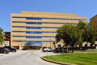 Plus de détails pour 1801 N Senate Blvd, Indianapolis, IN - Bureau/Médical, Médical à louer