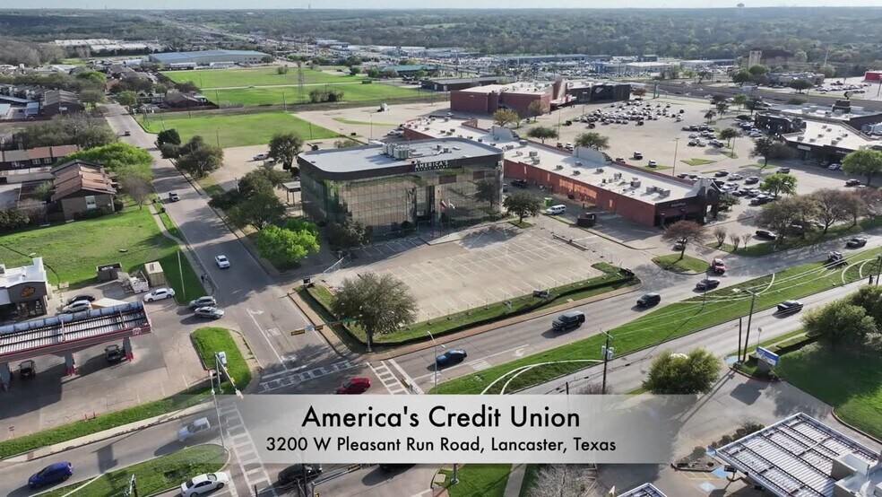 3200 W Pleasant Run Rd, Lancaster, TX à louer - Vidéo sur l’inscription commerciale - Image 2 de 18