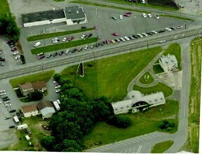 1010 Lincoln Way W, Chambersburg, PA - AERIAL  map view