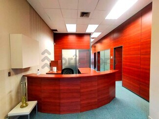 Plus de détails pour Multi-résidentiel à vendre