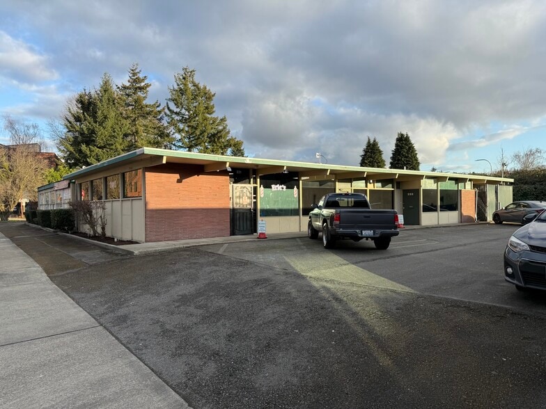 203-241 S 4th Pl, Renton, WA for lease - Building Photo - Image 3 of 6