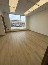 7528-7550 Bath Rd, Mississauga, ON for lease Interior Photo- Image 2 of 9