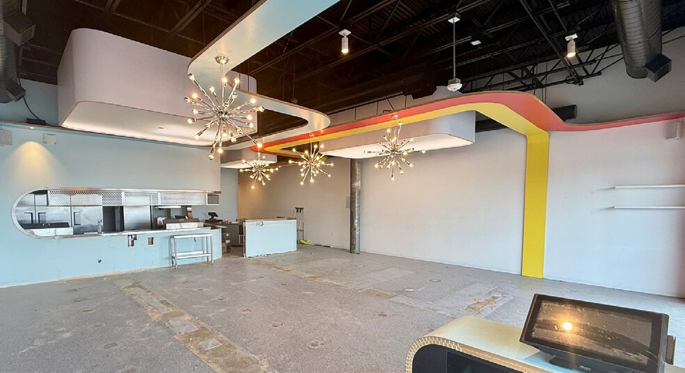 10012 Commons St, Lone Tree, CO for lease - Building Photo - Image 2 of 9