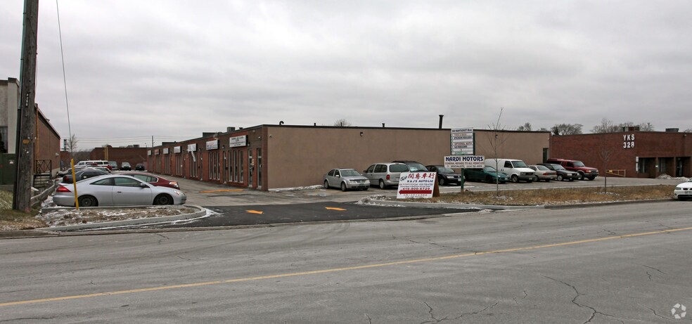 300 Nantucket Blvd, Toronto, ON à vendre - Photo principale - Image 1 de 1