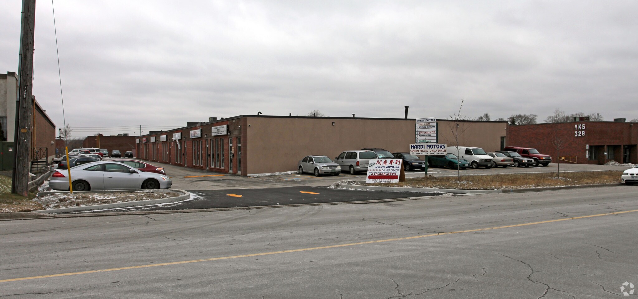 300 Nantucket Blvd, Toronto, ON à vendre Photo principale- Image 1 de 1