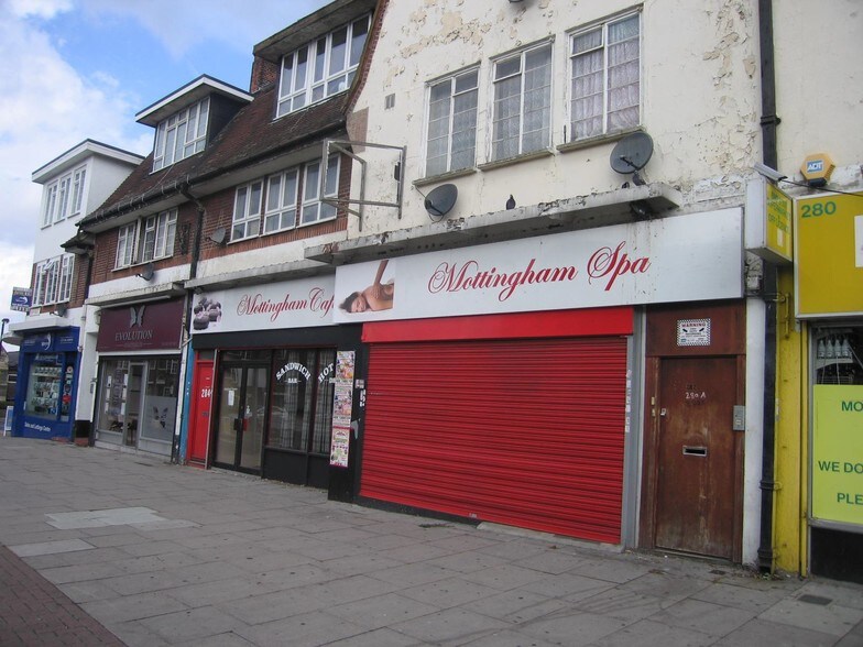 280-284 Court Road, Londres à louer - Photo du bâtiment - Image 3 de 4