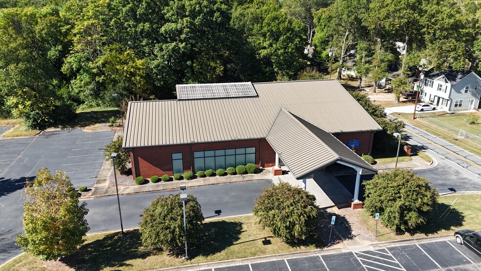 508 Cook St, Kannapolis, NC for sale - Building Photo - Image 2 of 14
