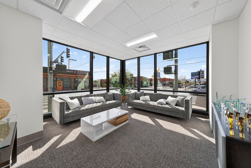 449 S Virginia St, Reno, NV à louer - Photo du bâtiment - Image 3 de 11