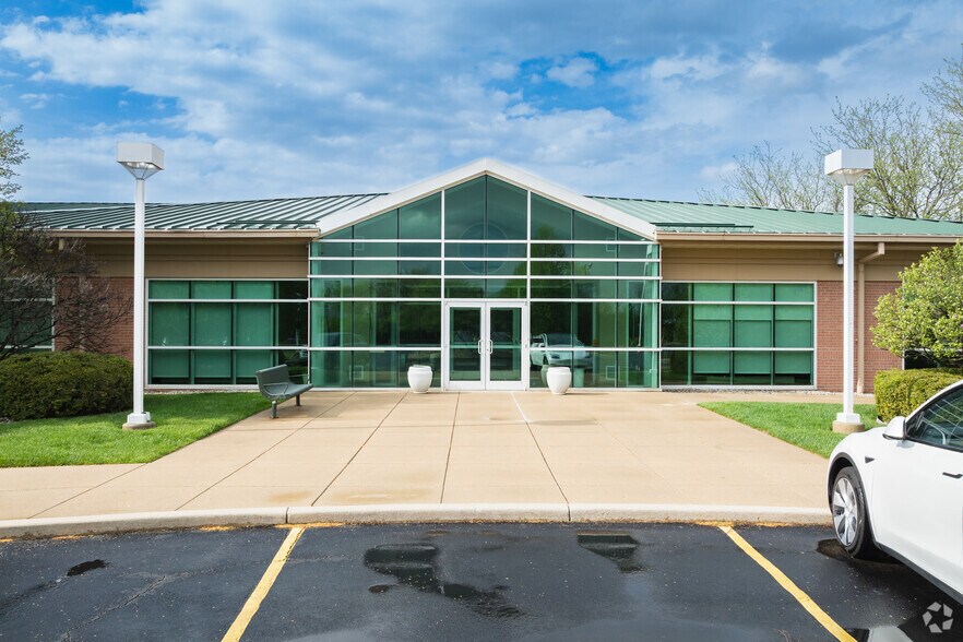 6750 Wales Rd, Northwood, OH à vendre - Photo du bâtiment - Image 2 de 7