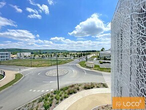 226 Avenue Des Pyrénées, Muret, HG - Aerial map view