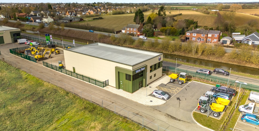 Saxilby Rd, Saxilby for sale - Primary Photo - Image 1 of 1