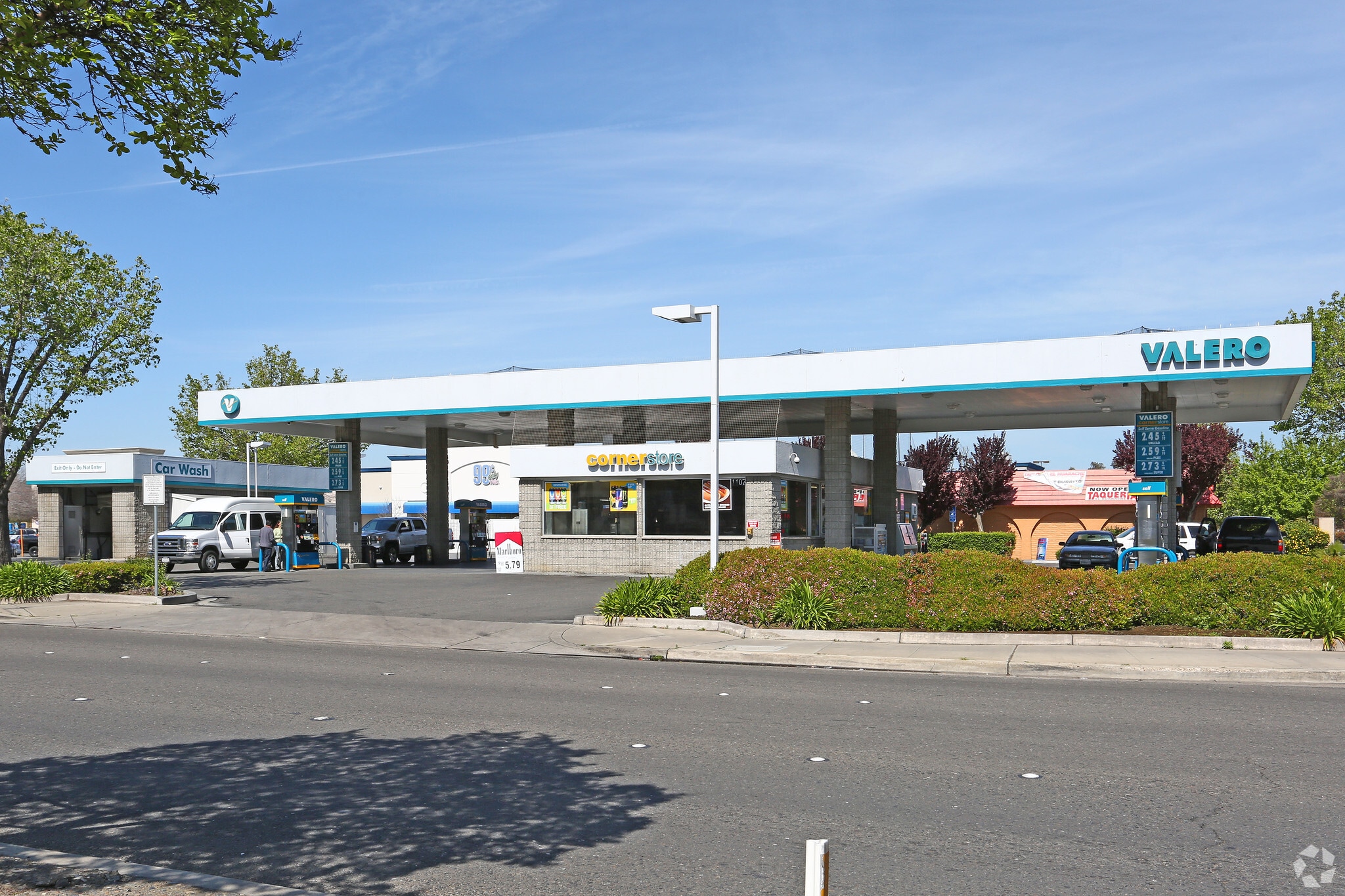 1107 W Olive Ave, Merced, CA for lease Primary Photo- Image 1 of 4