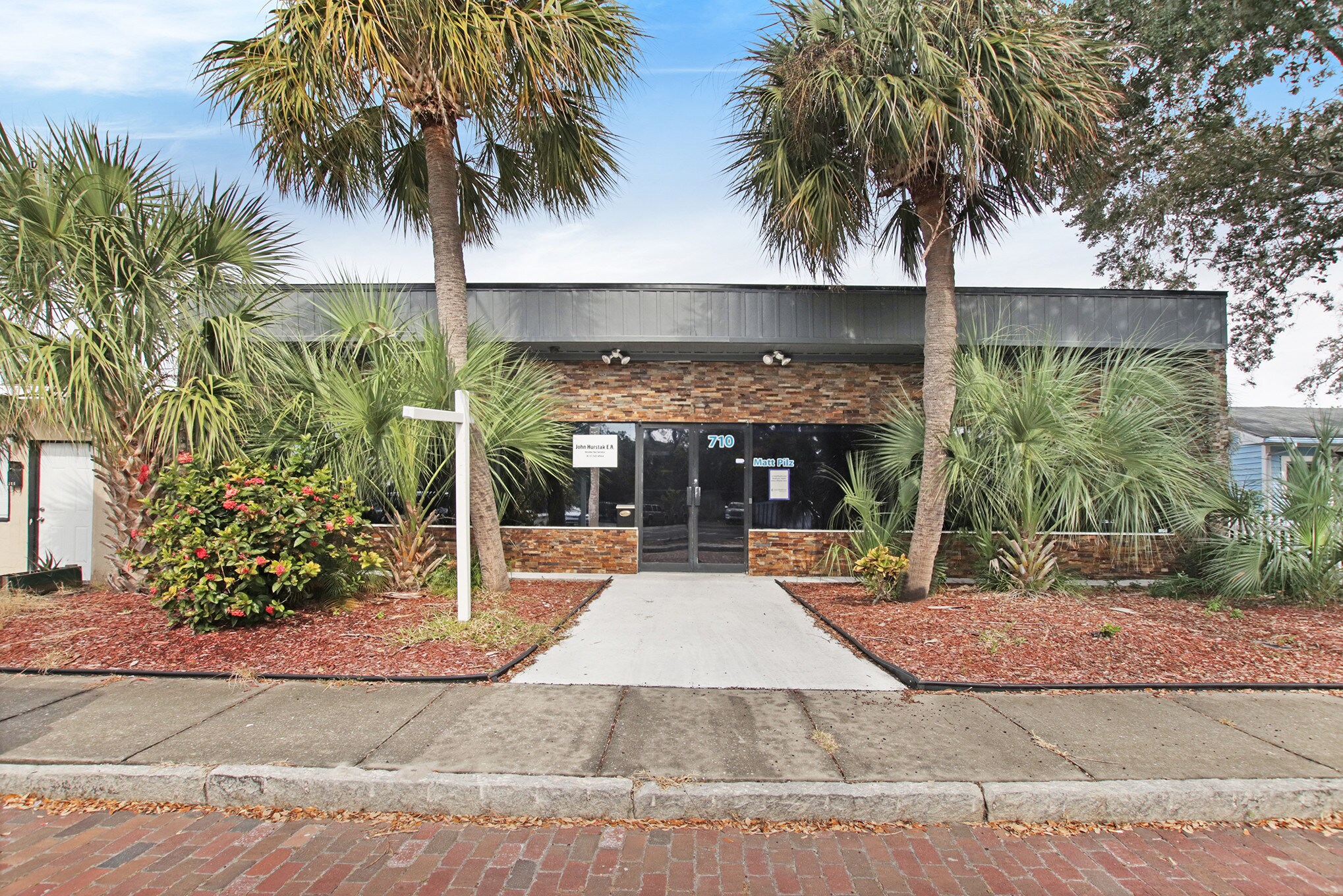 710 1st Ave SW, Largo, FL for lease Primary Photo- Image 1 of 28
