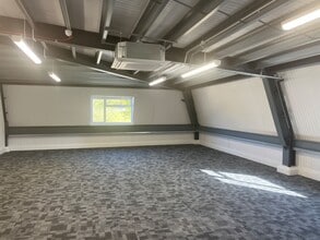 Botley Rd, Shedfield for lease Interior Photo- Image 2 of 7