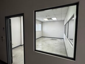 1321 W 12th St, Los Angeles, CA for lease Building Photo- Image 2 of 6
