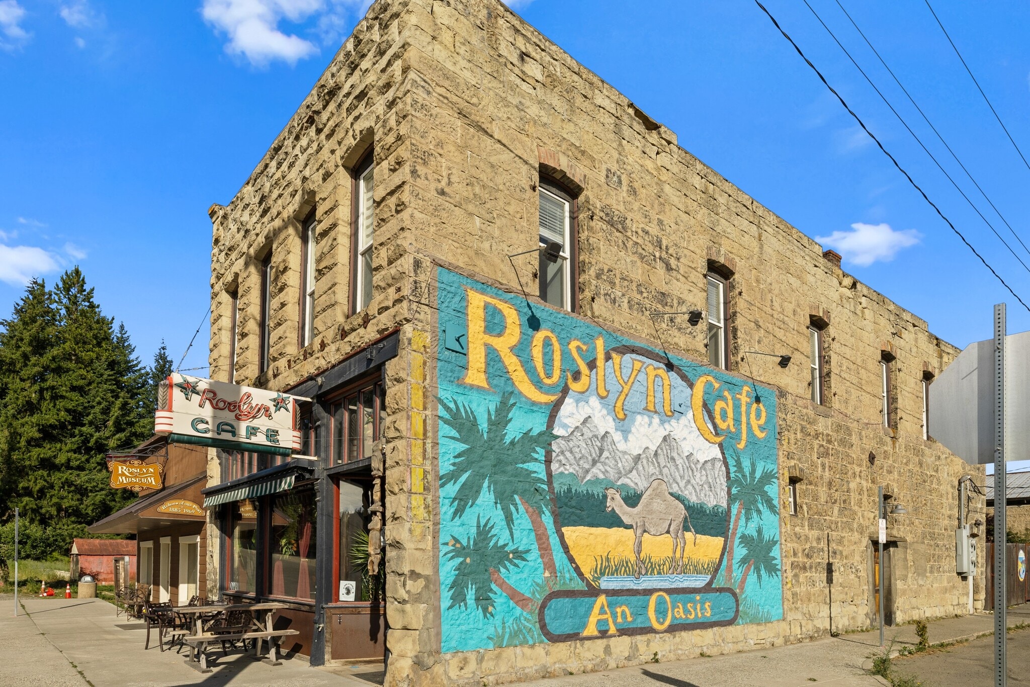 201 W Pennsylvania Ave, Roslyn, WA for sale Building Photo- Image 1 of 8