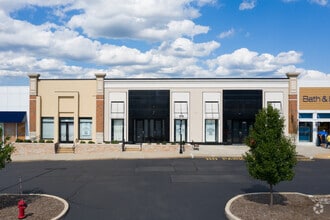 I-81, Moosic, PA à louer Photo du bâtiment- Image 1 de 9