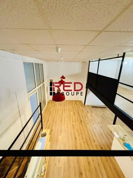 La Joliette, Marseille for lease - Interior Photo - Image 2 of 7