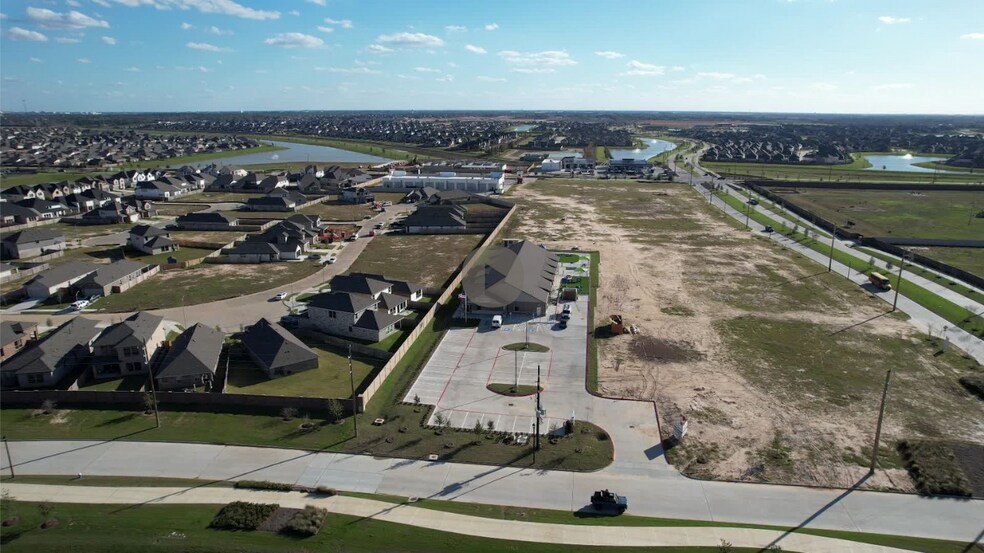 2171 Tantara Bend Dr, Katy, TX à vendre - Photo du bâtiment - Image 3 de 5