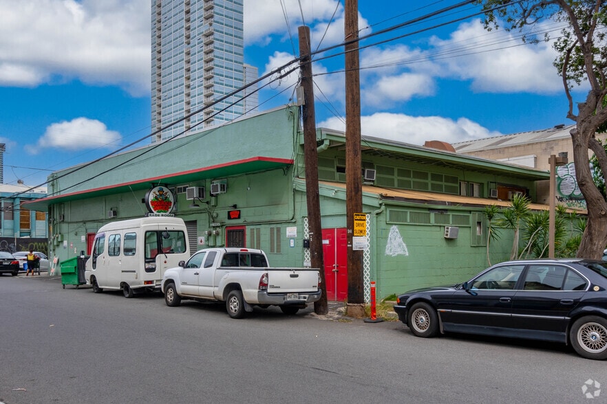 525 Cummins St, Honolulu, HI for lease - Building Photo - Image 3 of 3