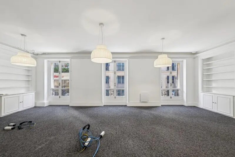 10 Avenue De L'Opera, Paris à vendre - Photo intérieure - Image 2 de 22