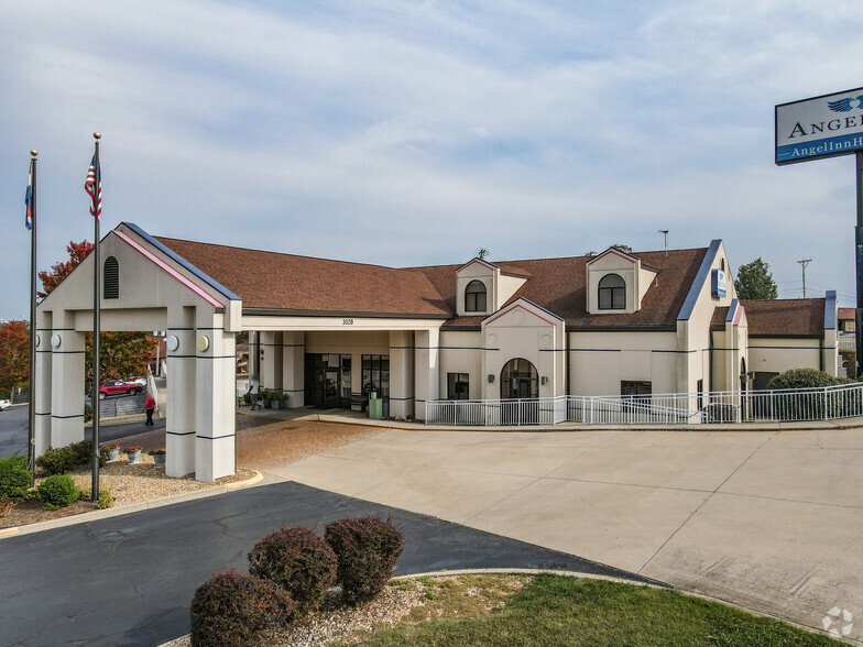 3029 W 76 Country Blvd, Branson, MO à vendre - Photo du bâtiment - Image 1 de 1