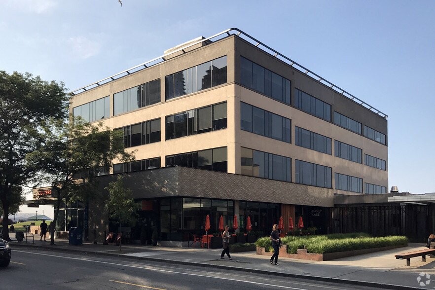 2001 Western Ave, Seattle, WA à louer - Photo du bâtiment - Image 3 de 4