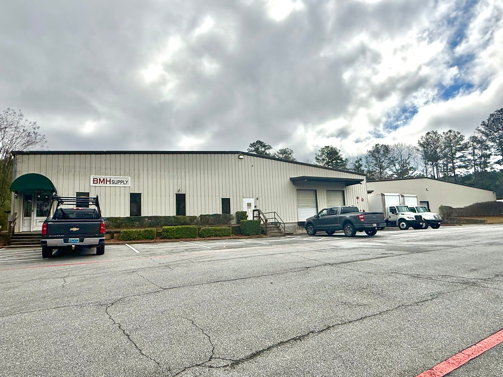 3150 Moon Station Rd, Kennesaw, GA for lease Primary Photo- Image 1 of 8