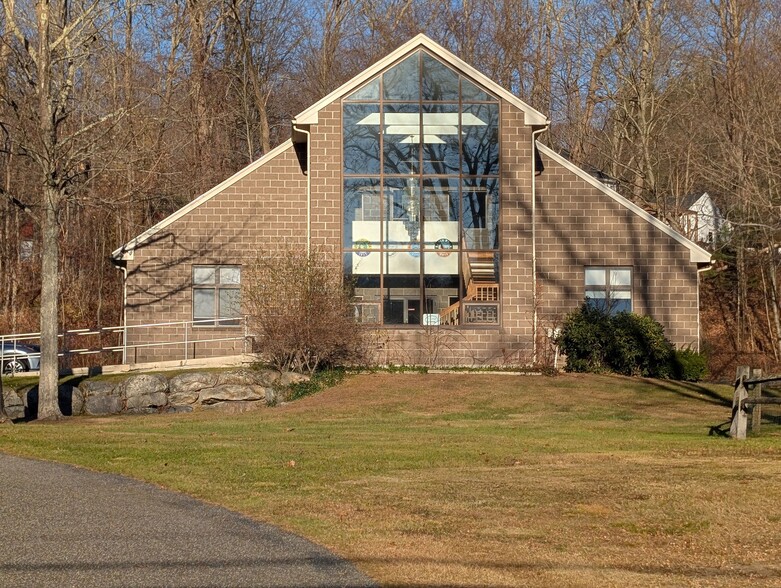 456 Birge Park Rd, Harwinton, CT for lease - Building Photo - Image 1 of 1