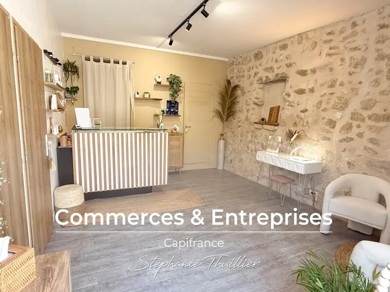 Commerce de détail dans Pertuis à louer Photo intérieure- Image 1 de 5