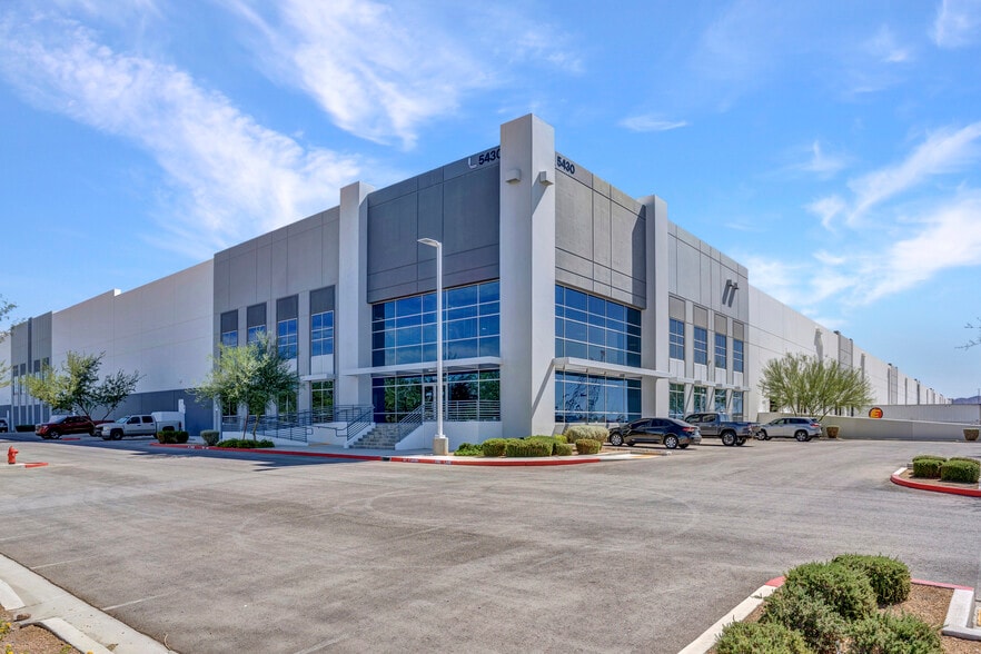 5430 Donovan Way, North Las Vegas, NV for lease - Building Photo - Image 1 of 6