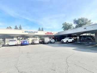 Plus de détails pour 7810-7890 La Riviera Dr, Sacramento, CA - Commerce de détail à louer