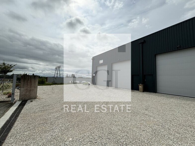 Flex in Bonnefamille for lease - Building Photo - Image 2 of 15