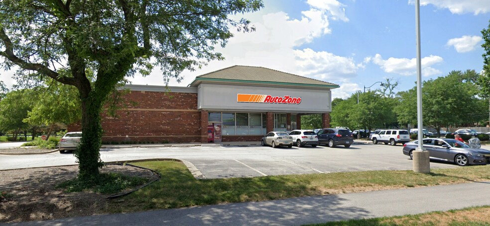 700 W Irving Park Rd, Bensenville, IL à vendre - Photo du bâtiment - Image 2 de 8