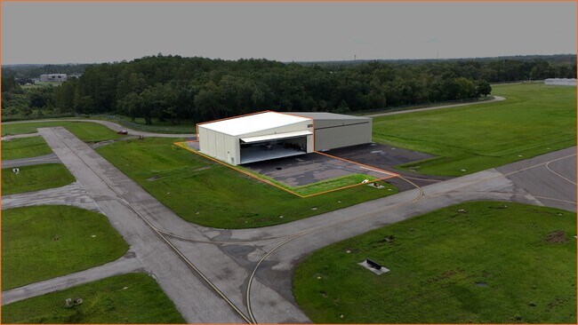 More details for 6950 Tampa Executive Arpt Blvd, Tampa, FL - Specialty for Sale