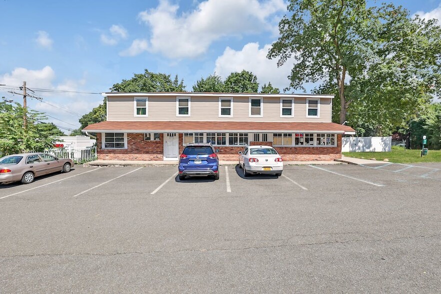 234 Route 9w, Haverstraw, NY à vendre - Photo du bâtiment - Image 1 de 1