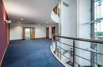 1200 Daresbury Park, Warrington for lease Interior Photo- Image 2 of 5