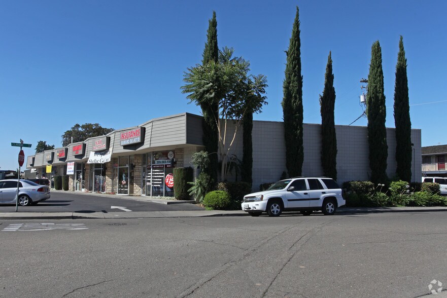 7123-7153 Pacific Ave, Stockton, CA à louer - Photo principale - Image 3 de 10