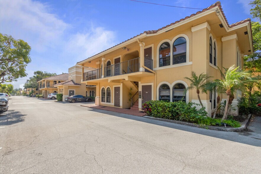 6971 N Federal Hwy, Boca Raton, FL à vendre - Photo du bâtiment - Image 2 de 12