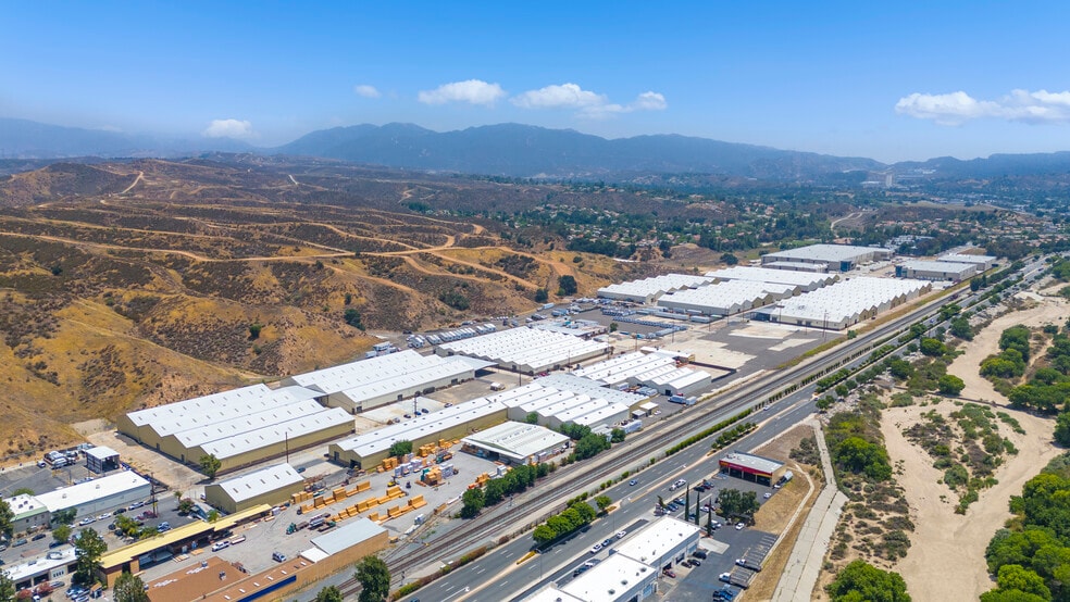 25781 Springbrook Ave, Santa Clarita, CA for lease - Aerial - Image 3 of 5