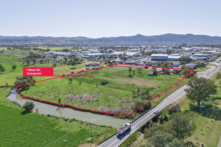 1 Bass St, Tamworth à vendre - Aérien - Image 2 de 3
