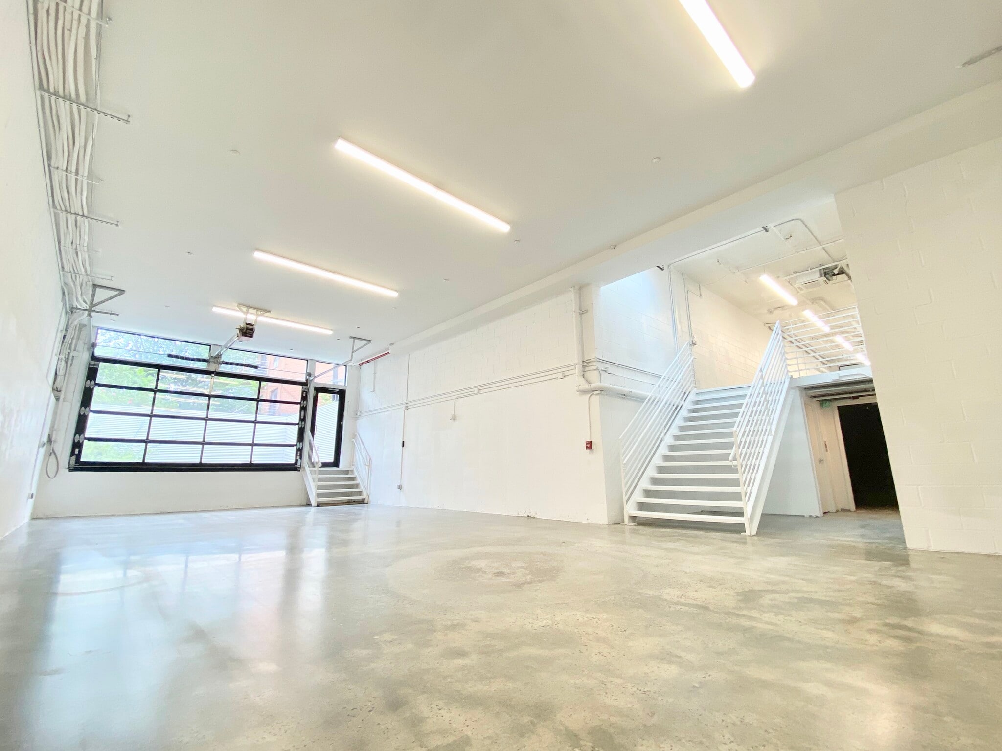 888 Lorimer St, Brooklyn, NY for lease Interior Photo- Image 1 of 17
