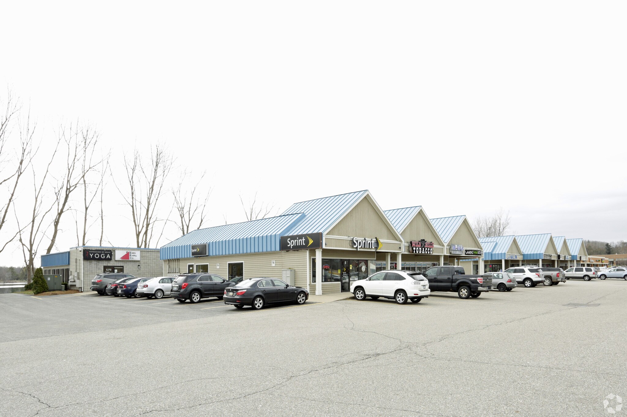 5260-5280 Northland Dr NE, Grand Rapids, MI for lease Primary Photo- Image 1 of 6