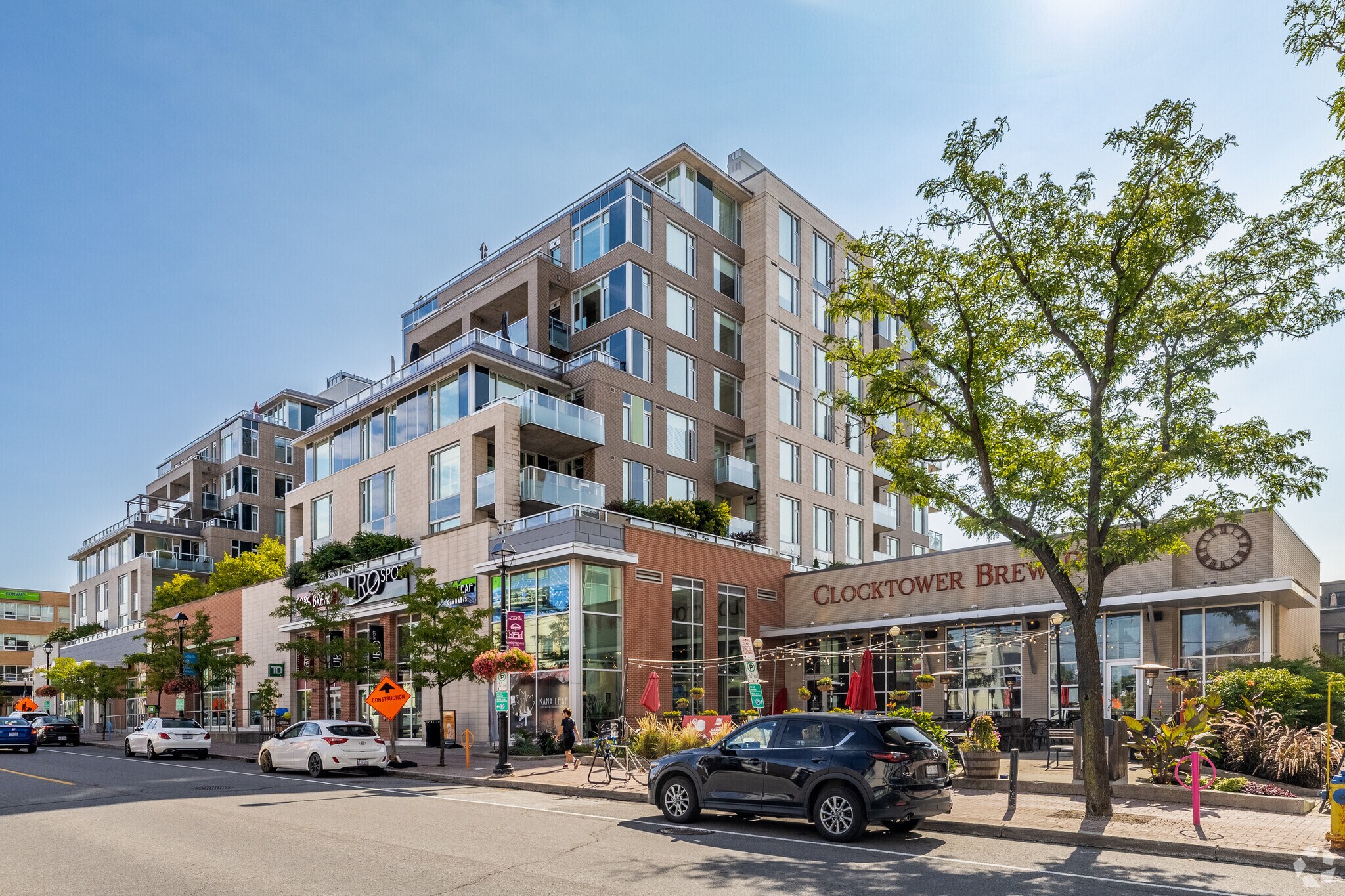 410-440 Richmond Rd, Ottawa, ON for sale Primary Photo- Image 1 of 1