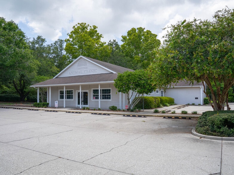 3628 N Lecanto Hwy, Beverly Hills, FL à vendre - Photo du bâtiment - Image 3 de 37