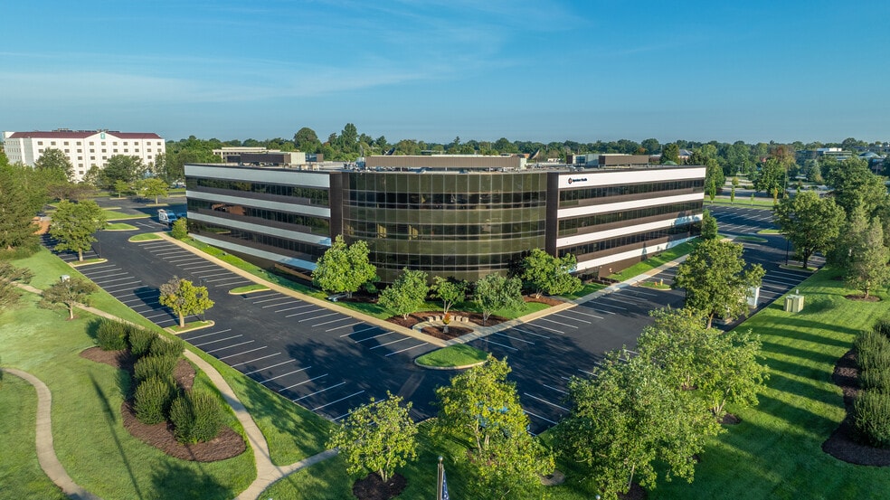 9960 Corporate Campus Dr, Louisville, KY for sale - Building Photo - Image 2 of 2